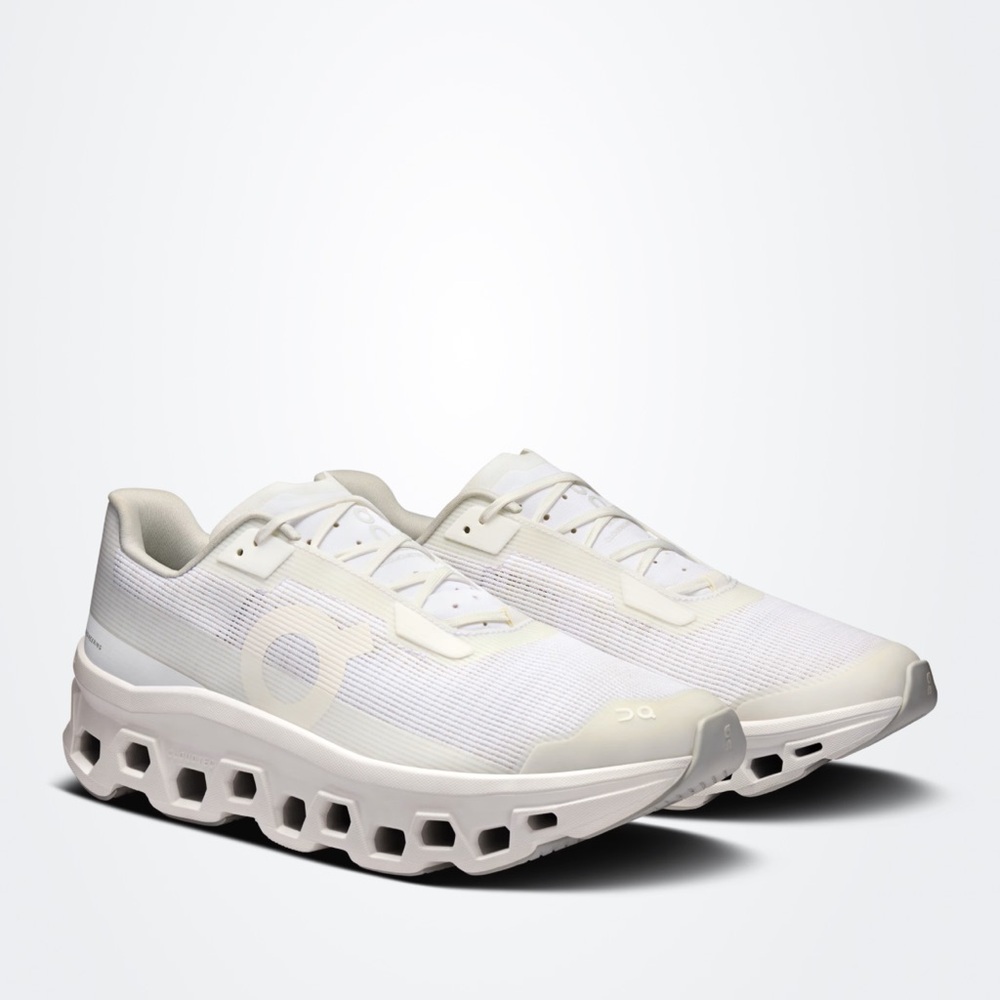 NIB On Running White CLOUDMONSTER VOID SZ 9 MENS